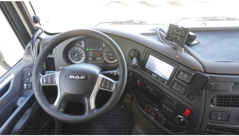 DAF XF450 FTP SC 6X2 SPACECAB - Cabeza tractora: foto 5 DAF XF450 FTP SC 6X2 SPACECAB - Cabeza tractora: foto 5