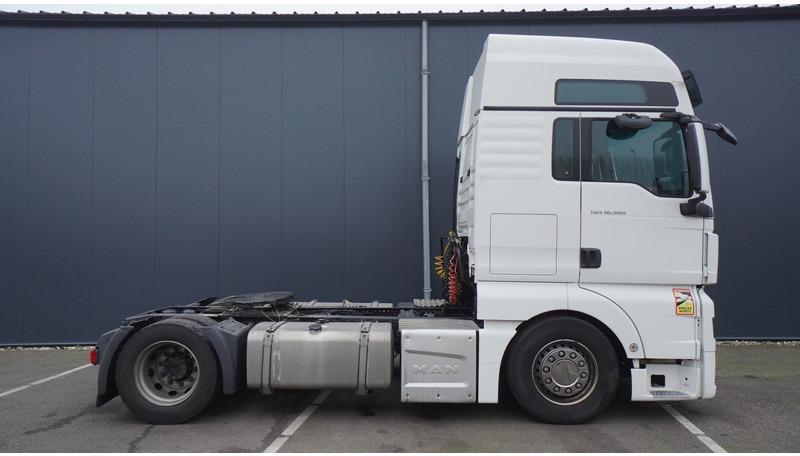 MAN TGX 18.500 XXL MEGA 752.000KM - Cabeza tractora: foto 2 MAN TGX 18.500 XXL MEGA 752.000KM - Cabeza tractora: foto 2