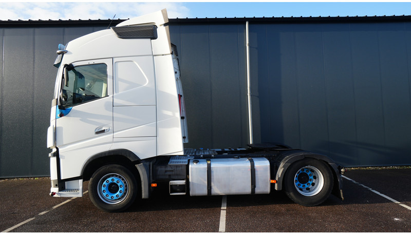 Volvo FH 460 tractor unit - Cabeza tractora: foto 1 Volvo FH 460 tractor unit - Cabeza tractora: foto 1