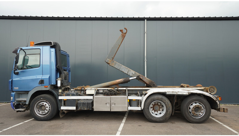 DAF CF 85.410 6X2 HOOKARM SYSTEM 681.000KM - Multibasculante camión: foto 1 DAF CF 85.410 6X2 HOOKARM SYSTEM 681.000KM - Multibasculante camión: foto 1