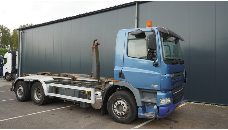 DAF CF 85.410 6X2 HOOKARM SYSTEM 681.000KM - Multibasculante camión: foto 4 DAF CF 85.410 6X2 HOOKARM SYSTEM 681.000KM - Multibasculante camión: foto 4