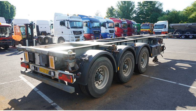 Groenewegen 3 AXLE CONTAINER TRANSPORT TRAILER - Portacontenedore/ Intercambiable semirremolque: foto 4 Groenewegen 3 AXLE CONTAINER TRANSPORT TRAILER - Portacontenedore/ Intercambiable semirremolque: foto 4