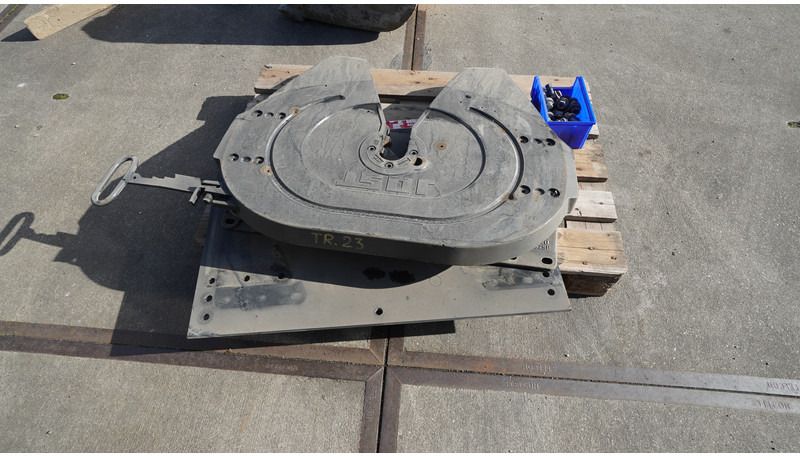 Jost JSK 37C FIFTH WHEEL NEVER USED - Implemento: foto 2 Jost JSK 37C FIFTH WHEEL NEVER USED - Implemento: foto 2