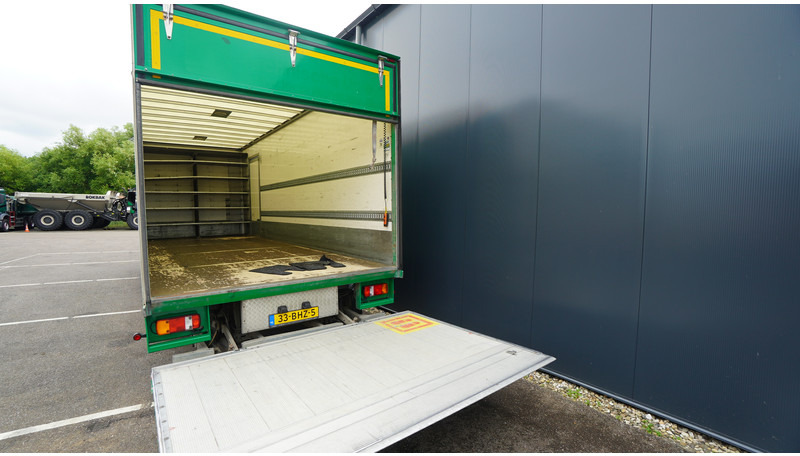 MAN TGL12.180 4X2 CLOSED BOX - Camión caja cerrada: foto 3 MAN TGL12.180 4X2 CLOSED BOX - Camión caja cerrada: foto 3