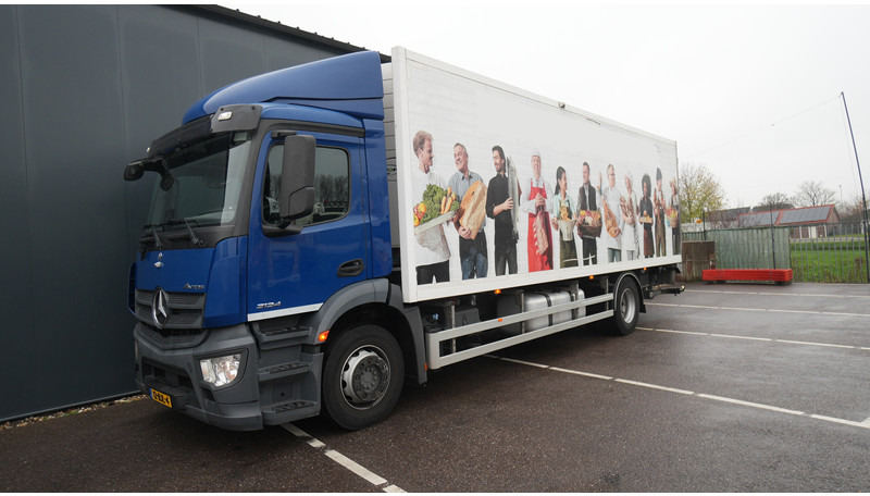 Mercedes-Benz ANTOS 2124 FRIGO 231.500KM - Frigorífico camión: foto 3 Mercedes-Benz ANTOS 2124 FRIGO 231.500KM - Frigorífico camión: foto 3