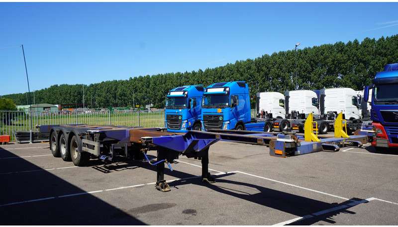 Pacton 3 AXLE CONTAINER TRANSPORT TRAILER EXTENDABLE 45 FT - Portacontenedore/ Intercambiable semirremolque: foto 3 Pacton 3 AXLE CONTAINER TRANSPORT TRAILER EXTENDABLE 45 FT - Portacontenedore/ Intercambiable semirremolque: foto 3