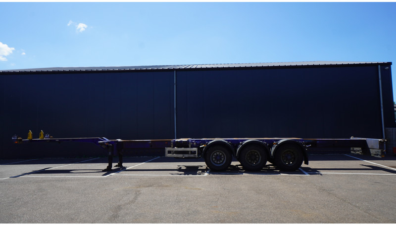 Pacton 3 AXLE CONTAINER TRANSPORT TRAILER EXTENDABLE 45 FT - Portacontenedore/ Intercambiable semirremolque: foto 1 Pacton 3 AXLE CONTAINER TRANSPORT TRAILER EXTENDABLE 45 FT - Portacontenedore/ Intercambiable semirremolque: foto 1