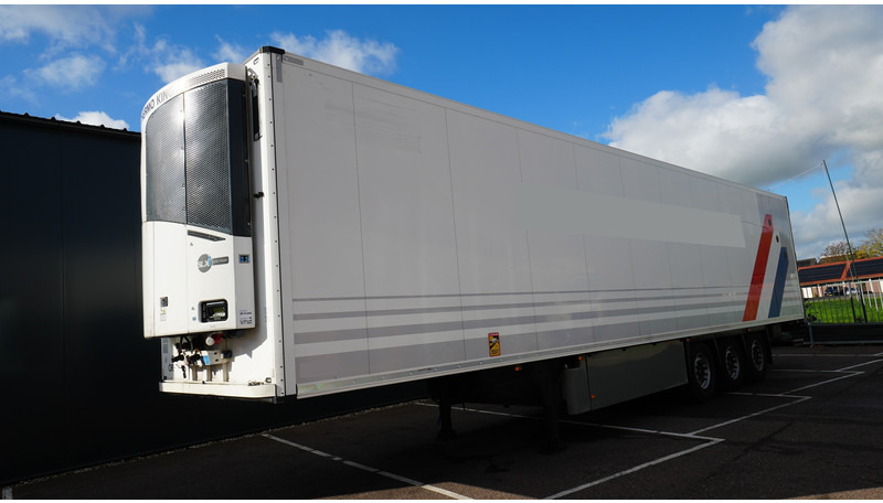 Schmitz Cargobull Bi-temperature refrigerated trailer - Frigorífico semirremolque: foto 2 Schmitz Cargobull Bi-temperature refrigerated trailer - Frigorífico semirremolque: foto 2