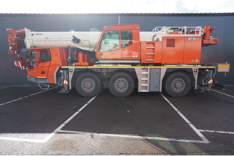 Tadano-Faun ATF60G-3 6X6X6 WITH JIB - Camión grúa: foto 1 Tadano-Faun ATF60G-3 6X6X6 WITH JIB - Camión grúa: foto 1