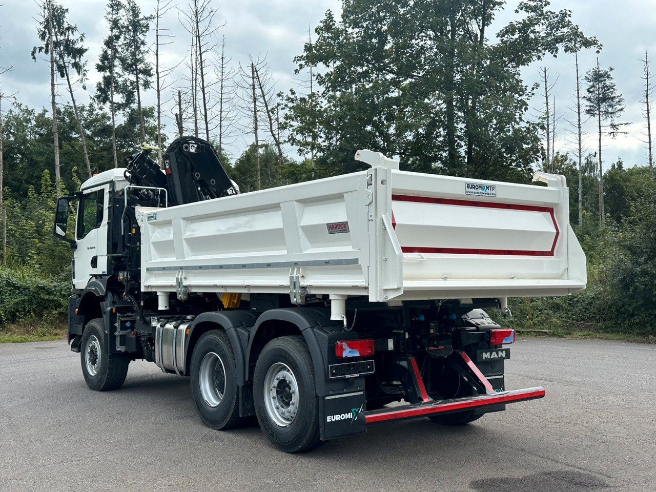 MAN TGS 28.440 6x4-4/3-Seiten- Kipper / Hiab 138-3 - Volquete camión, Camión grúa: foto 5 MAN TGS 28.440 6x4-4/3-Seiten- Kipper / Hiab 138-3 - Volquete camión, Camión grúa: foto 5