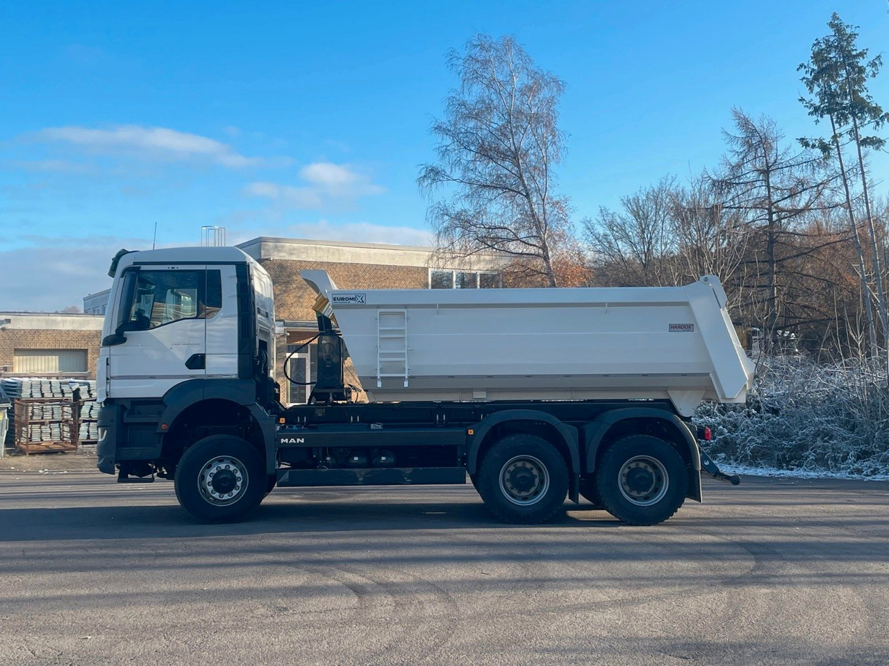 MAN TGS 33.440 6x6 /Euro6e Mulden-Kipper EuromixMTP - Volquete camión: foto 4 MAN TGS 33.440 6x6 /Euro6e Mulden-Kipper EuromixMTP - Volquete camión: foto 4