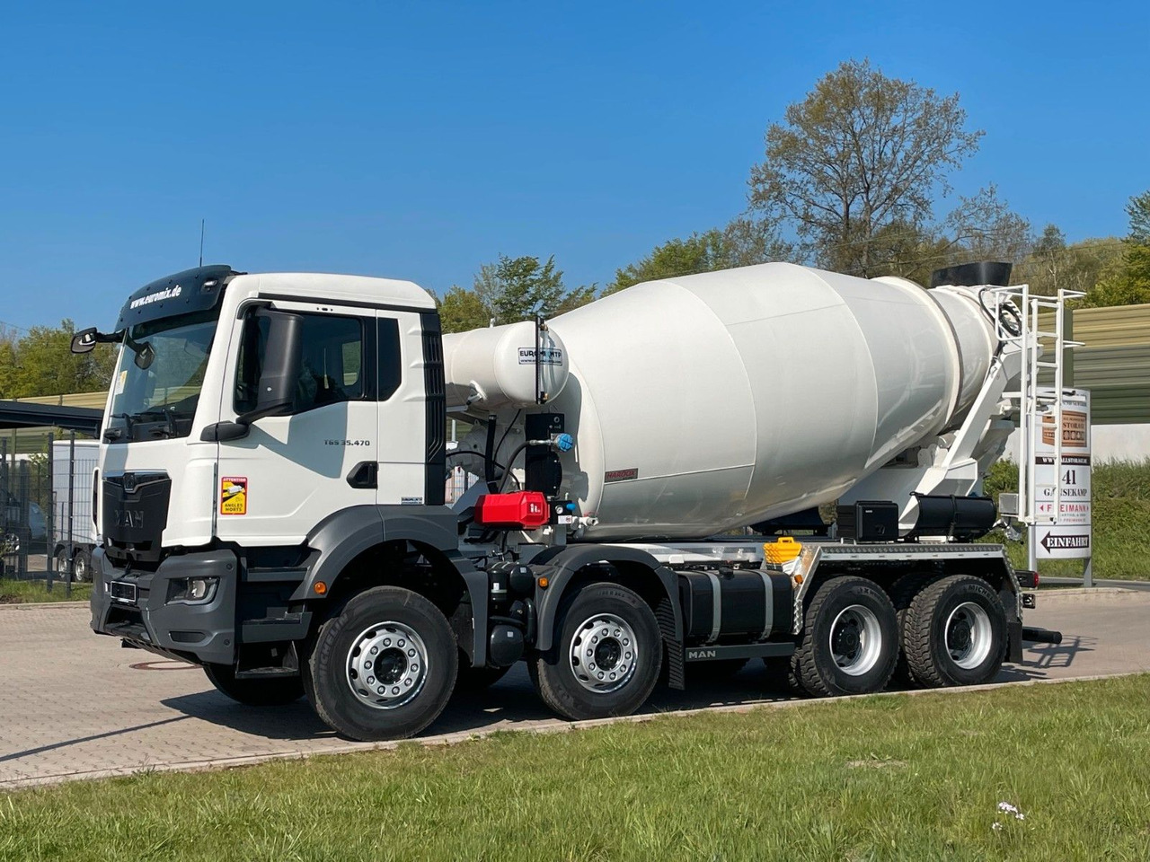 MAN TGS 35.520 8x4 /Euro6e EuromixMTP EM 10 L - Camión hormigonera: foto 3 MAN TGS 35.520 8x4 /Euro6e EuromixMTP EM 10 L - Camión hormigonera: foto 3