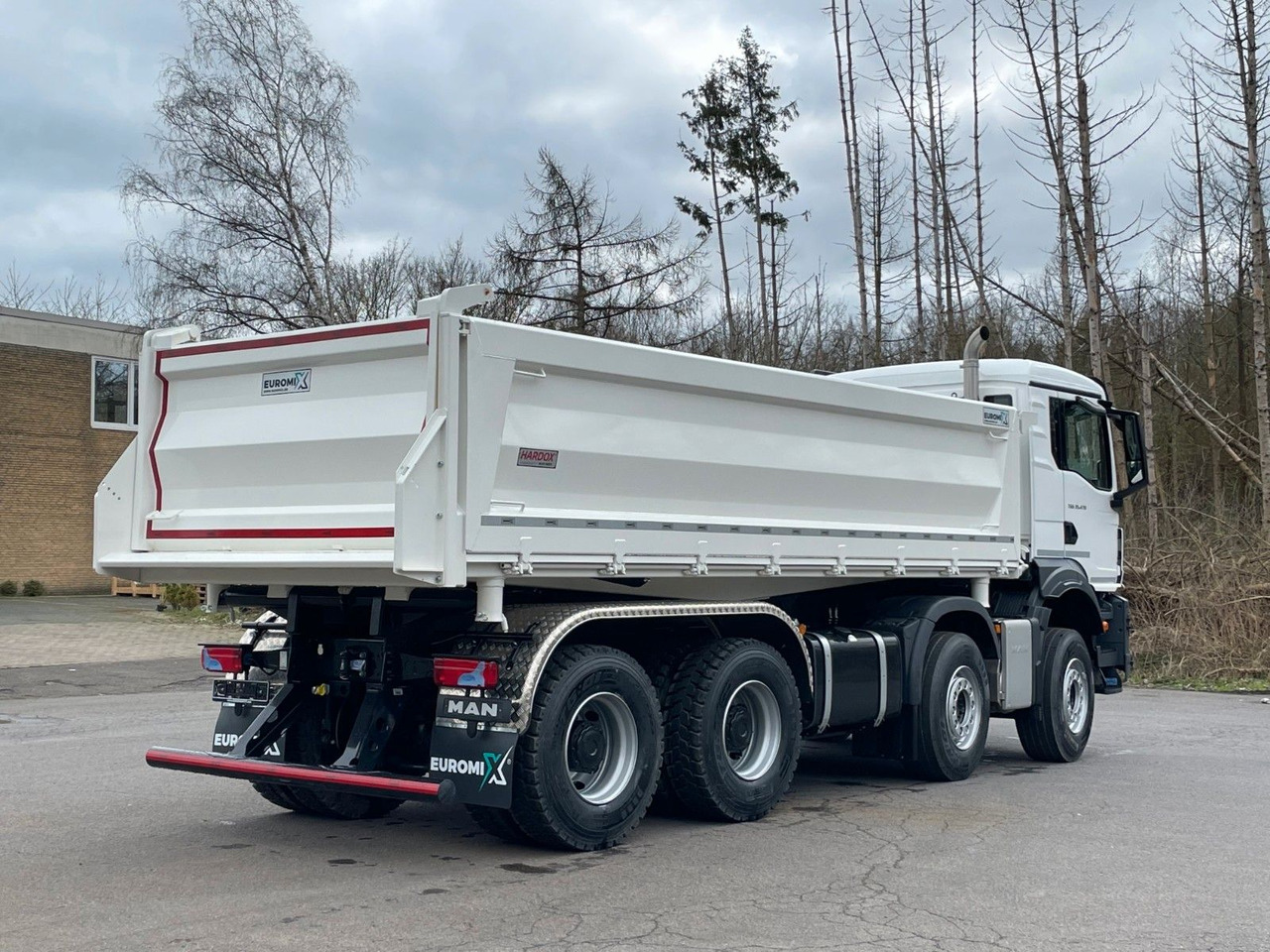 MAN TGS 35.520 8x4 EuromixMTP 3-Seiten-Kipper - Volquete camión: foto 5 MAN TGS 35.520 8x4 EuromixMTP 3-Seiten-Kipper - Volquete camión: foto 5