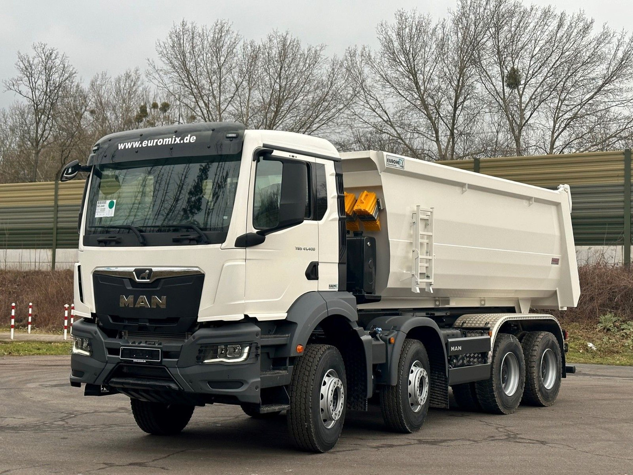 MAN TGS 41.400 8x4 / EUROMIX MTP 20m³/ EURO 5 - Volquete camión: foto 2 MAN TGS 41.400 8x4 / EUROMIX MTP 20m³/ EURO 5 - Volquete camión: foto 2