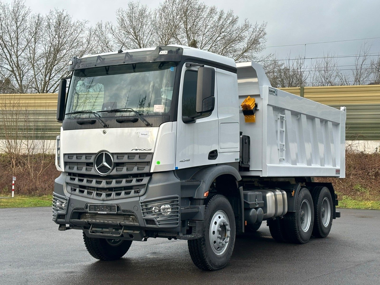 Mercedes-Benz 4048 6X4 Arcos 5 EuromixMTP Dumper Kipper - Volquete camión: foto 2 Mercedes-Benz 4048 6X4 Arcos 5 EuromixMTP Dumper Kipper - Volquete camión: foto 2