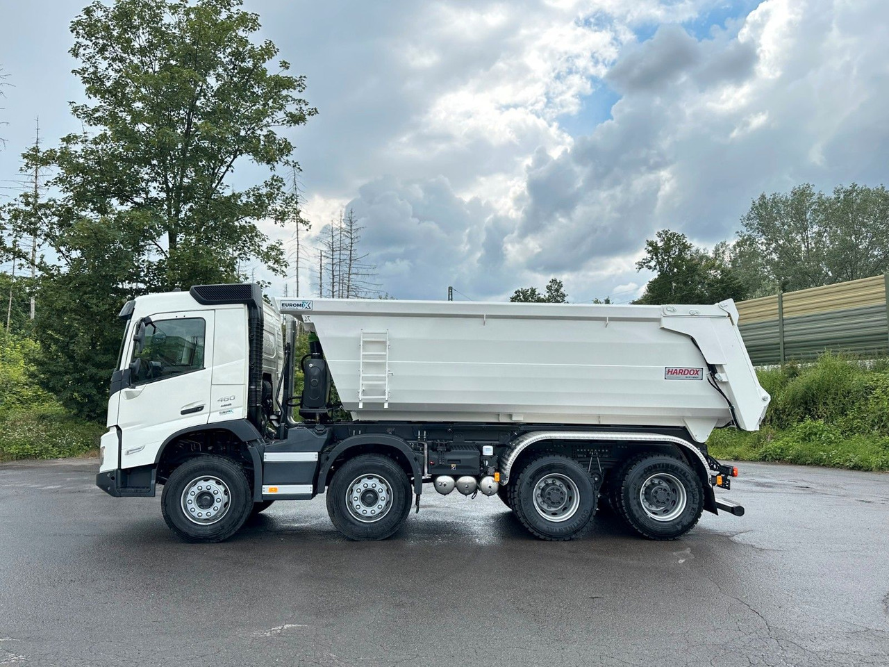 Volvo FMX 500 8X4 Retarder EuromixMTP Kipper - Volquete camión: foto 3 Volvo FMX 500 8X4 Retarder EuromixMTP Kipper - Volquete camión: foto 3