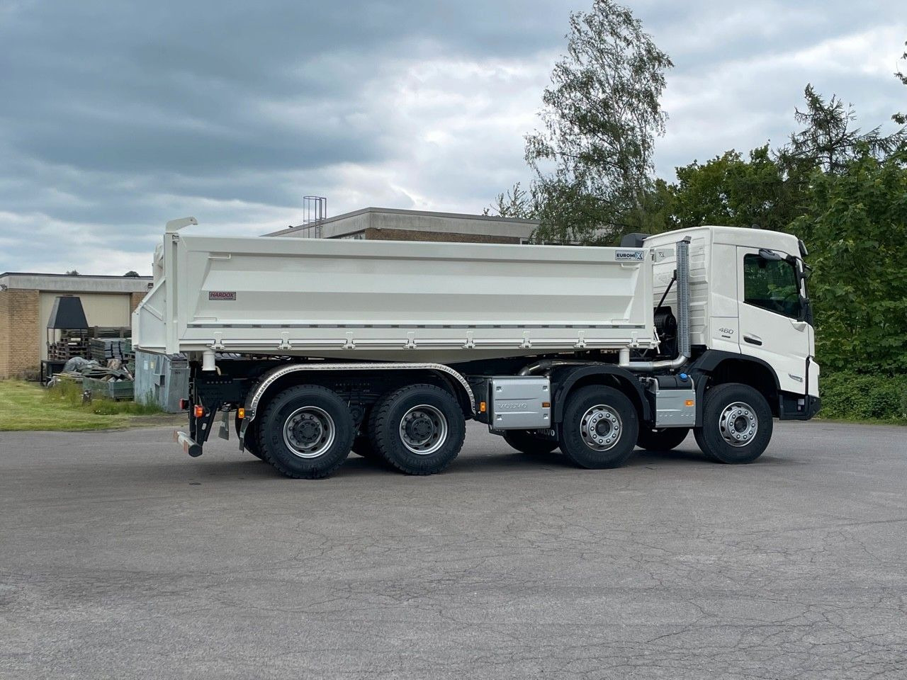 Volvo FMX 500 8X4 Retarder EuromixMTP Kipper - Volquete camión: foto 5 Volvo FMX 500 8X4 Retarder EuromixMTP Kipper - Volquete camión: foto 5