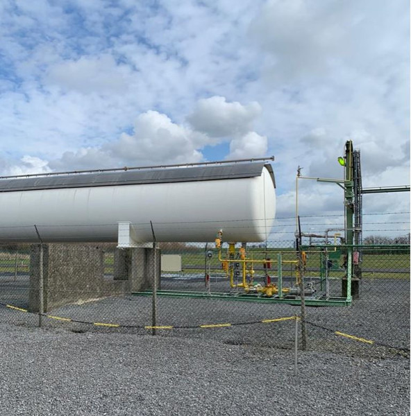 200m3 stationary gastank Gas, LPG, GPL, GAZ, Propane with Sun roof and appendages Used Tank ID 1.209 - Tanque de almacenamiento: foto 4 200m3 stationary gastank Gas, LPG, GPL, GAZ, Propane with Sun roof and appendages Used Tank ID 1.209 - Tanque de almacenamiento: foto 4