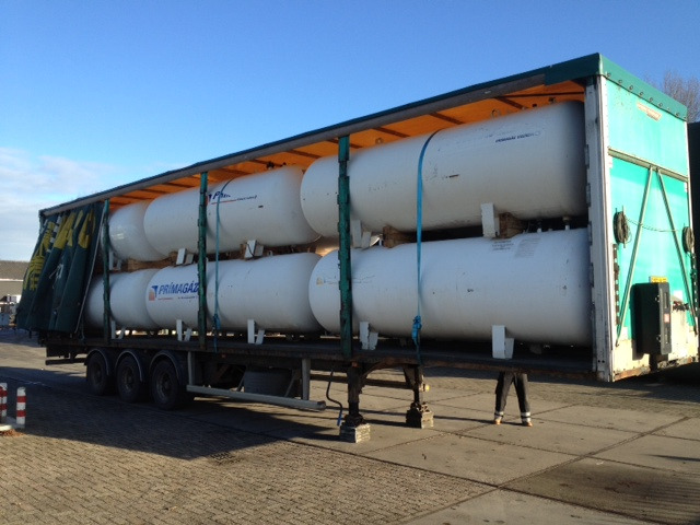5000 L (2,5 ton) Gastank on trailer -Gas, Gaz, LPG, GPL, Propane, Butane tanks aboveground working pressure 15.6 bar Used tanks-Also available per single piece ID 1.005 - Depósito de combustible para Camión: foto 1 5000 L (2,5 ton) Gastank on trailer -Gas, Gaz, LPG, GPL, Propane, Butane tanks aboveground working pressure 15.6 bar Used tanks-Also available per single piece ID 1.005 - Depósito de combustible para Camión: foto 1