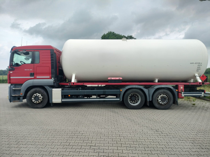 MAN TGS 26.400 6x2-4 LL -26900 L Gas tank truck -Gas, Gaz, LPG, GPL, Propane, Butane tank, Gastank ID 2.168 Rootselaar, flowmeter, pump - Cisterna camión: foto 4 MAN TGS 26.400 6x2-4 LL -26900 L Gas tank truck -Gas, Gaz, LPG, GPL, Propane, Butane tank, Gastank ID 2.168 Rootselaar, flowmeter, pump - Cisterna camión: foto 4