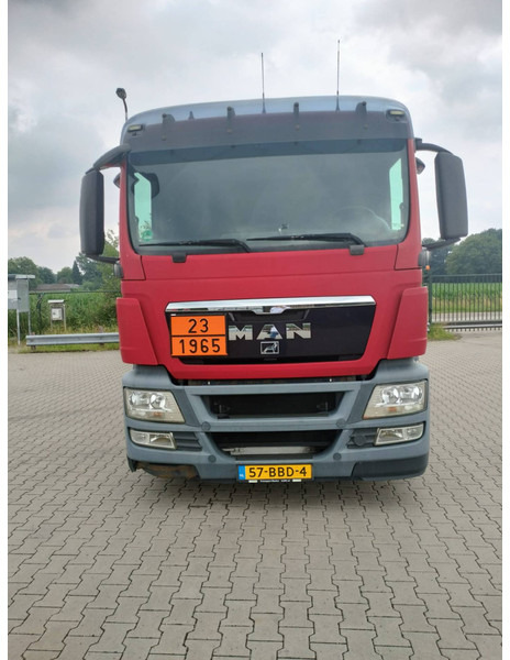 MAN TGS 26.400 6x2-4 LL 26900 Liter Gas tank truck ID 2.168 Rootselaar, flowmeter, pump - Cisterna camión: foto 2 MAN TGS 26.400 6x2-4 LL 26900 Liter Gas tank truck ID 2.168 Rootselaar, flowmeter, pump - Cisterna camión: foto 2