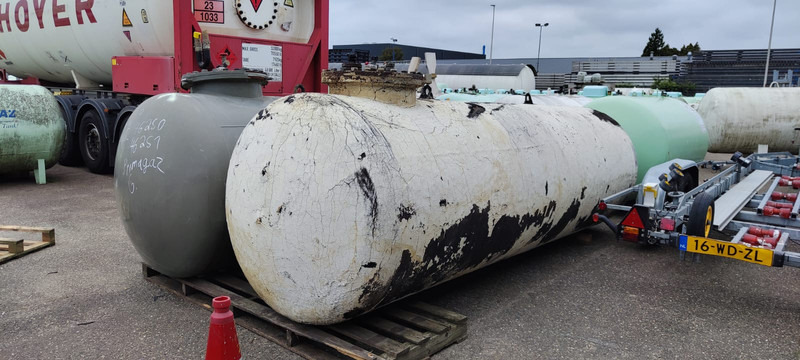 Visser 4850L(2.42 ton) Gastanks - Gas, Gaz, LPG, GPL, Propane, Butane tank Underground Gastank Used Tanks ID 1.008 ( Flexible options: Wholesale in a trailer/ Retail) - Cisterna camión: foto 3 Visser 4850L(2.42 ton) Gastanks - Gas, Gaz, LPG, GPL, Propane, Butane tank Underground Gastank Used Tanks ID 1.008 ( Flexible options: Wholesale in a trailer/ Retail) - Cisterna camión: foto 3