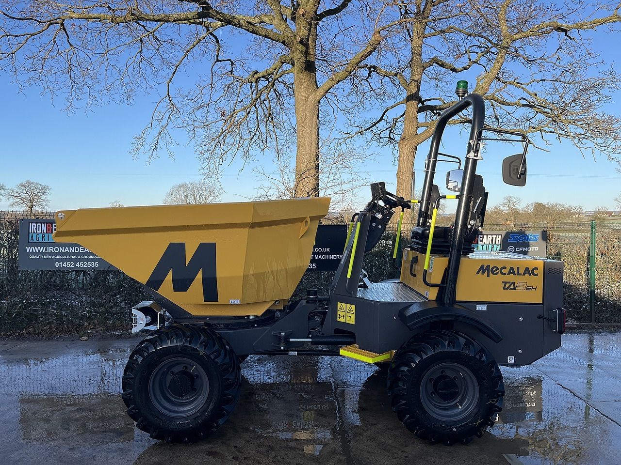 Mecalac TA3SH Dumper - Minidumper: foto 1 Mecalac TA3SH Dumper - Minidumper: foto 1