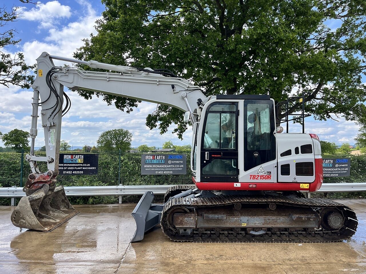 Takeuchi TB2150R Excavator - Otros: foto 1 Takeuchi TB2150R Excavator - Otros: foto 1