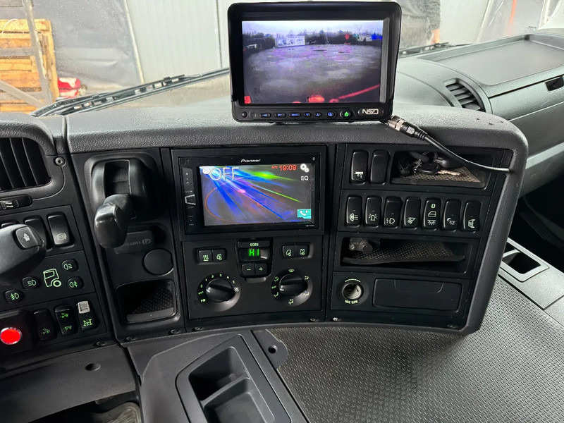 Camión, Camión grúa Scania P420 6X2*4, Hooklift-truck with Crane, 2008: foto 16 Camión, Camión grúa Scania P420 6X2*4, Hooklift-truck with Crane, 2008: foto 16