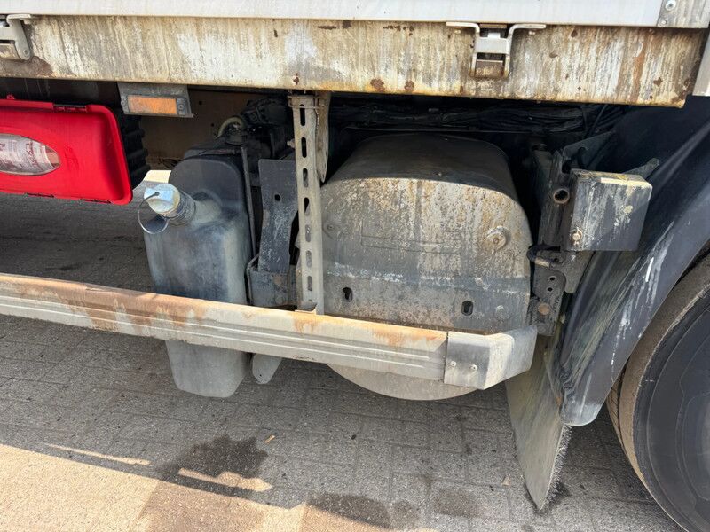 DAF CF 85.360 **MANUAL GEARBOX-EURO 5-FRENCH TRUCK** - Camión lona: foto 4 DAF CF 85.360 **MANUAL GEARBOX-EURO 5-FRENCH TRUCK** - Camión lona: foto 4