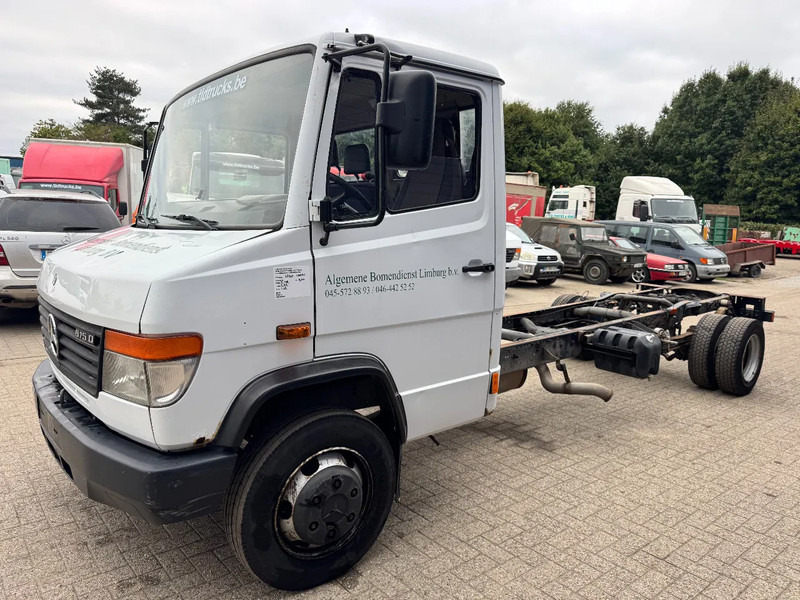 Mercedes-Benz VARIO 815D **CHASSIS-VARIO 815D** - Chasis camión: foto 1 Mercedes-Benz VARIO 815D **CHASSIS-VARIO 815D** - Chasis camión: foto 1