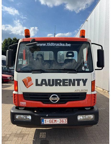 Nissan ATLEON **80.14-MACHINERY/CARTRANSPORTER - Portavehículos camión: foto 2 Nissan ATLEON **80.14-MACHINERY/CARTRANSPORTER - Portavehículos camión: foto 2