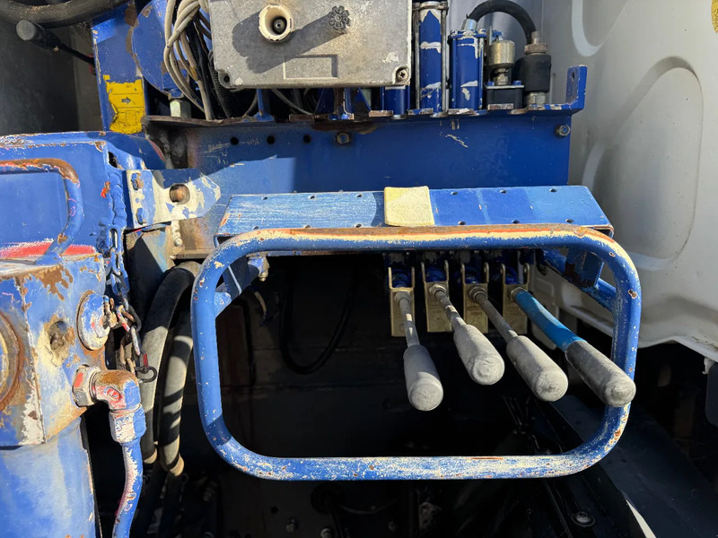 Volquete camión, Camión grúa Renault Midlum 270 **TIPPER+FASSI CRANE-FRENCH TRUCK**: foto 8 Volquete camión, Camión grúa Renault Midlum 270 **TIPPER+FASSI CRANE-FRENCH TRUCK**: foto 8