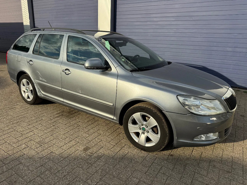 Škoda Octavia **EURO5-BELGIAN CAR** - Coche: foto 3 Škoda Octavia **EURO5-BELGIAN CAR** - Coche: foto 3