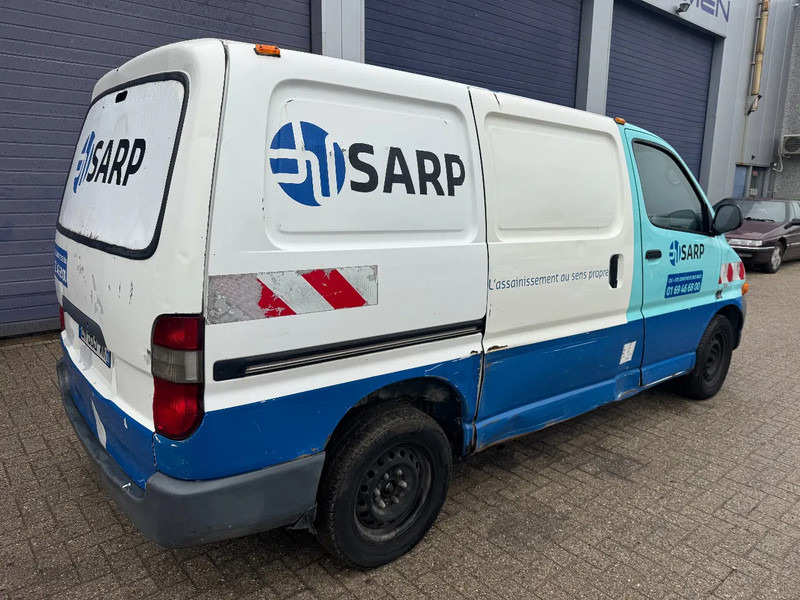 Toyota HiAce **DIESEL-FRENCH VAN** - Furgoneta pequeña: foto 5 Toyota HiAce **DIESEL-FRENCH VAN** - Furgoneta pequeña: foto 5