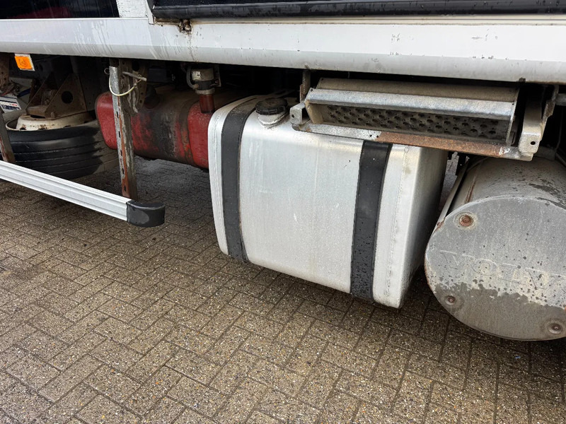 Volvo FM 9 **FRENCH TRUCK-FRIGO-COLDROOM** - Frigorífico camión: foto 5 Volvo FM 9 **FRENCH TRUCK-FRIGO-COLDROOM** - Frigorífico camión: foto 5