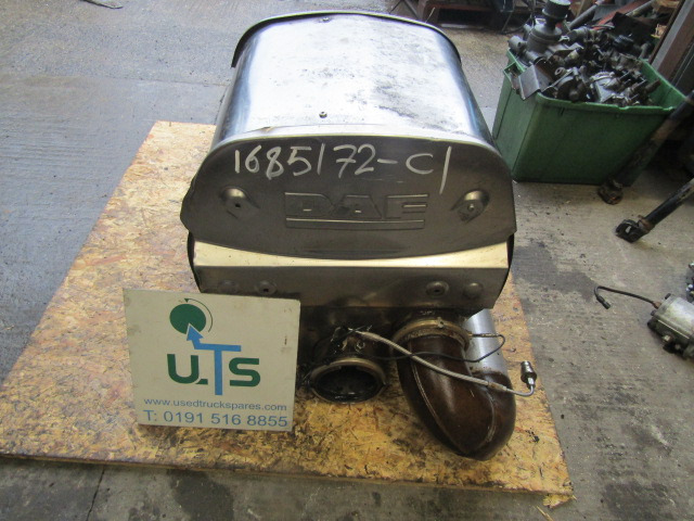 DAF XF 105 EXHAUST DPF/CAT EURO 5 SPEC P/NO 1685172-C1 - Silenciador/ Sistema de escape para Camión: foto 1 DAF XF 105 EXHAUST DPF/CAT EURO 5 SPEC P/NO 1685172-C1 - Silenciador/ Sistema de escape para Camión: foto 1