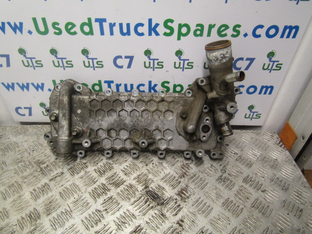ISUZU N75 4HK1 EURO 5 OIL COOLER & HOUSING - Motor y piezas para Camión: foto 1 ISUZU N75 4HK1 EURO 5 OIL COOLER & HOUSING - Motor y piezas para Camión: foto 1