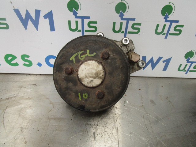 MAN TGL DO834 LFL54 WATER PUMP - Motor y piezas para Camión: foto 2 MAN TGL DO834 LFL54 WATER PUMP - Motor y piezas para Camión: foto 2