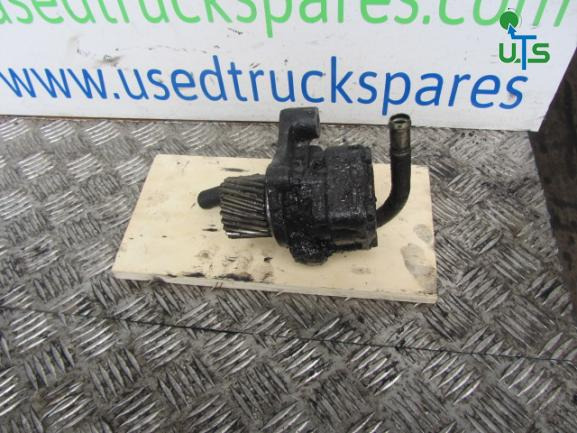 MITSUBISHI CANTER 4D34 POWER STEERING PUMP - Dirección para Camión: foto 1 MITSUBISHI CANTER 4D34 POWER STEERING PUMP - Dirección para Camión: foto 1