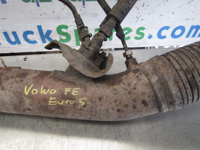 VOLVO FE EXHAUST FRONT PIPE AND SENSOR - Silenciador/ Sistema de escape para Camión: foto 3 VOLVO FE EXHAUST FRONT PIPE AND SENSOR - Silenciador/ Sistema de escape para Camión: foto 3