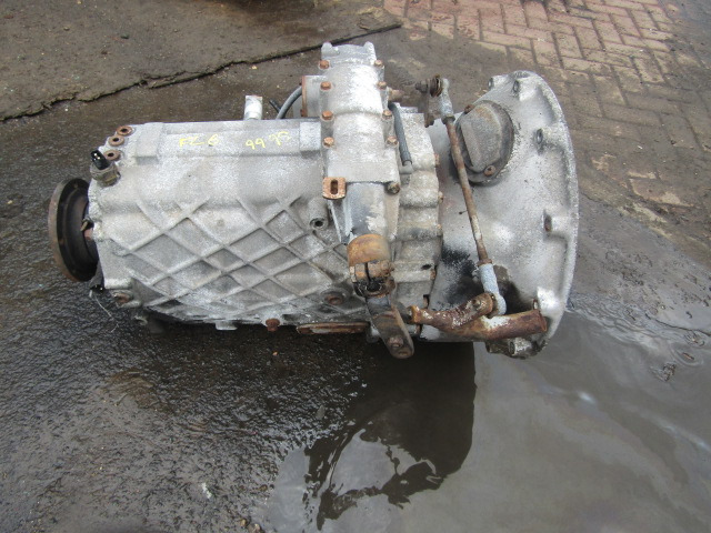VOLVO FL6 ZF 56.66 6 SPEED MANUAL GEARBOX - Caja de cambios para Camión: foto 2 VOLVO FL6 ZF 56.66 6 SPEED MANUAL GEARBOX - Caja de cambios para Camión: foto 2