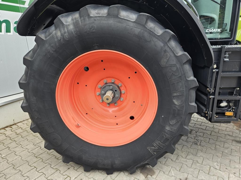 Tractor CLAAS AXION 810 CMATIC: foto 6