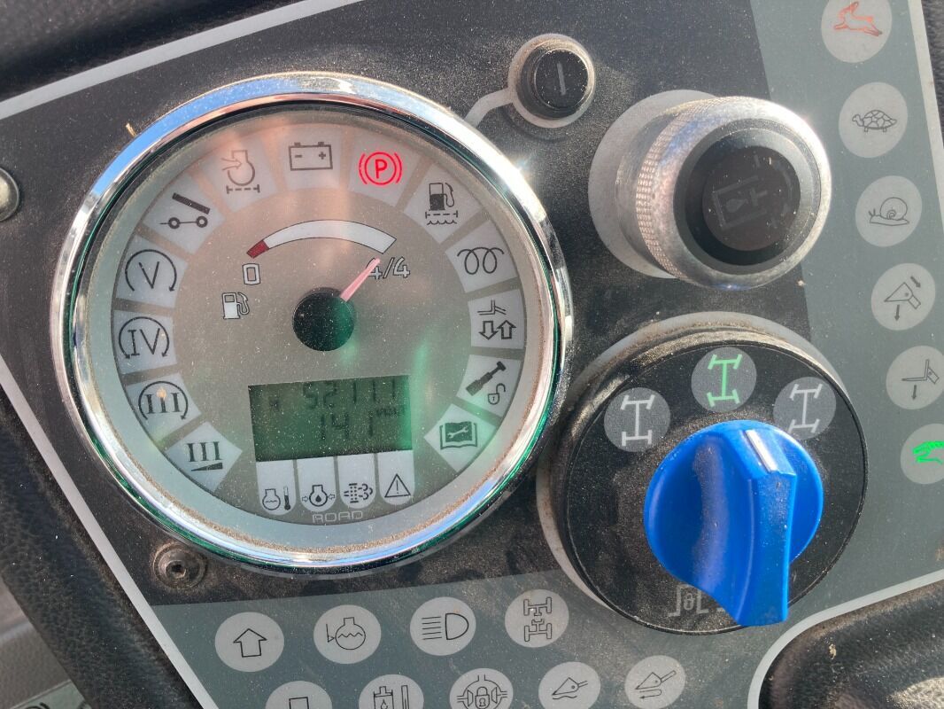 CLAAS SCORPION 7050 - Cargadora: foto 3 CLAAS SCORPION 7050 - Cargadora: foto 3