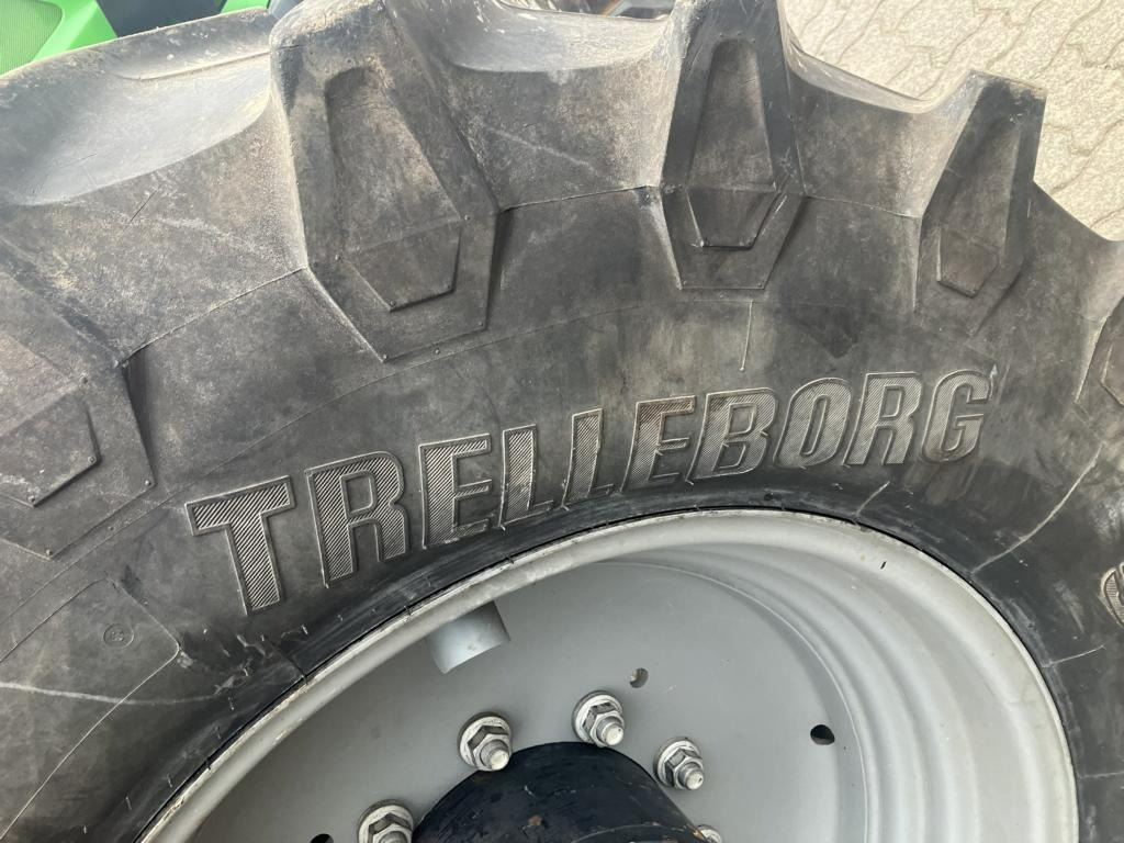 Deutz AGROTRON 6215 - Tractor: foto 4 Deutz AGROTRON 6215 - Tractor: foto 4