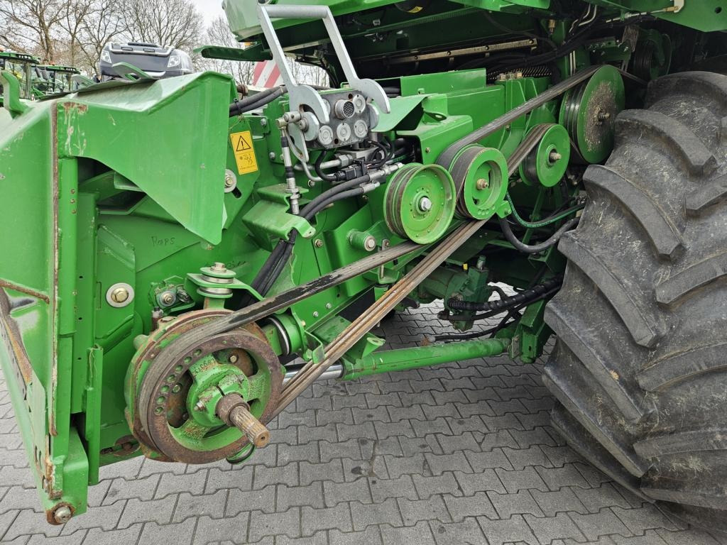 Cosechadora de granos John Deere T560I: foto 6