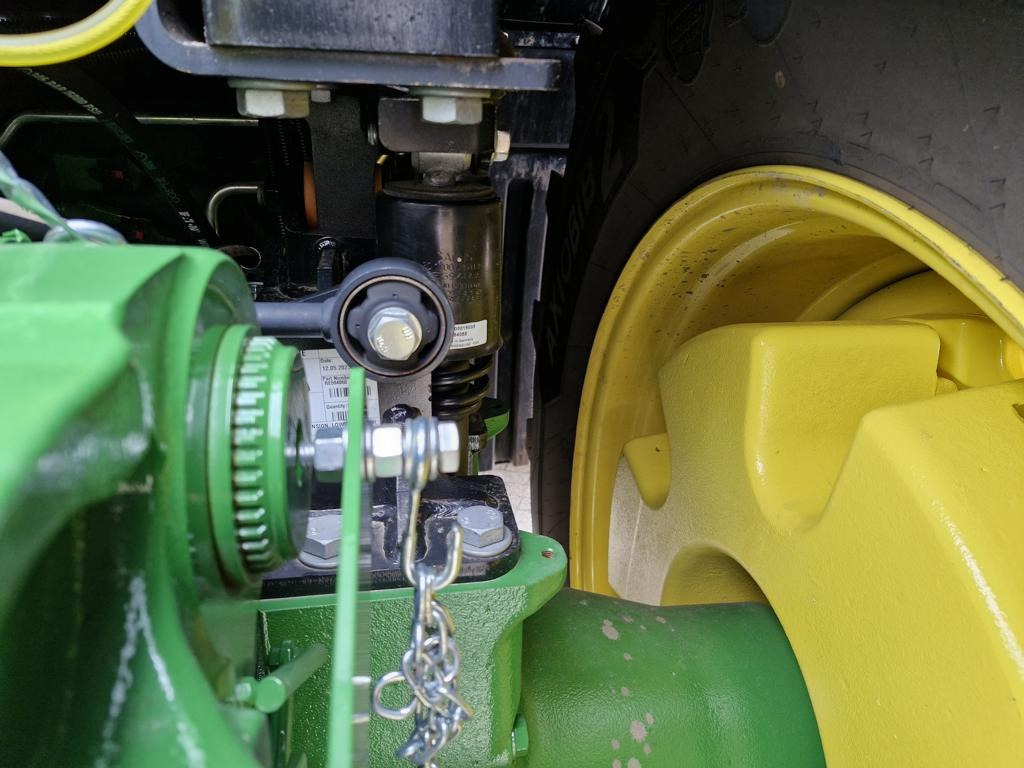 John Deere TRAKTOR 7R330 - Tractor: foto 4 John Deere TRAKTOR 7R330 - Tractor: foto 4