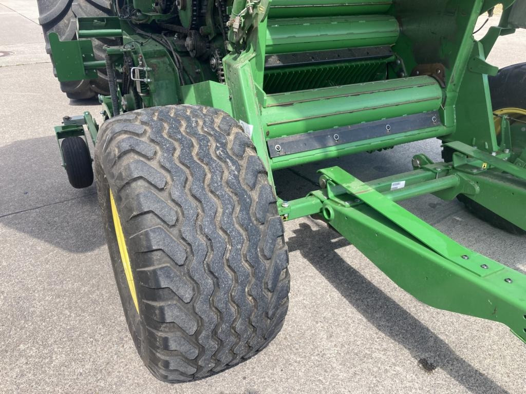 John Deere V461M - PAKET FÜR RUNDBALLENPR - Encintadora de pacas: foto 5 John Deere V461M - PAKET FÜR RUNDBALLENPR - Encintadora de pacas: foto 5