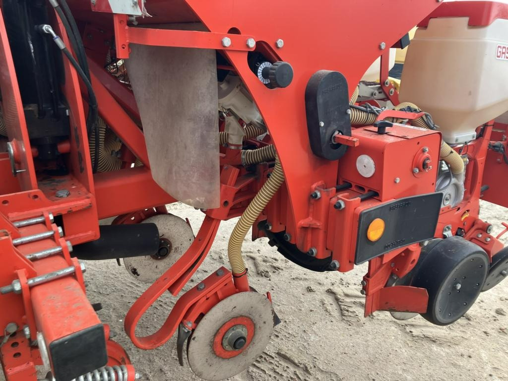 Maschio Gaspardo 8-RH - Sembradora: foto 2 Maschio Gaspardo 8-RH - Sembradora: foto 2