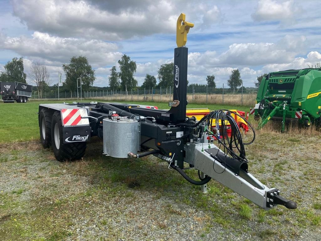 Fliegl HKL 22 - Remolque: foto 1 Fliegl HKL 22 - Remolque: foto 1